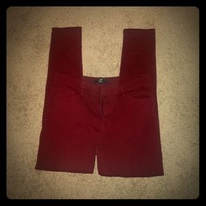 Forever 21 women's burgundy pants (size 6)